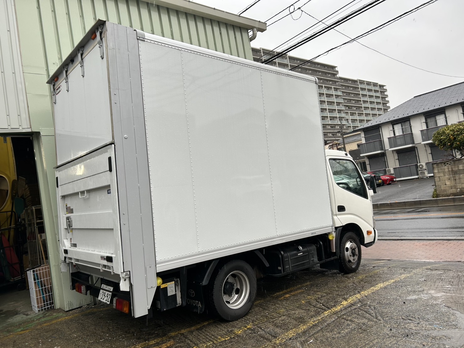 トラック