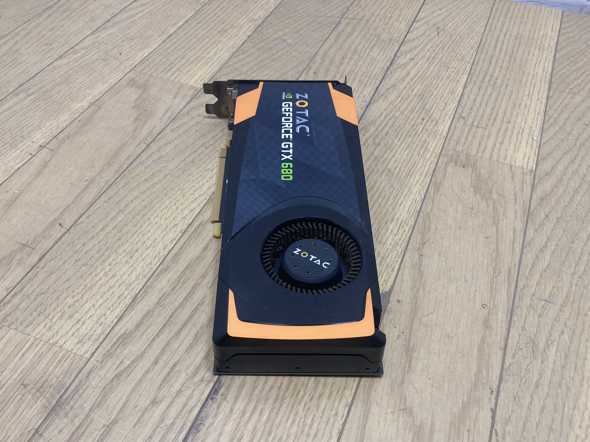 GTX680 2GB DDR5 256BIT
