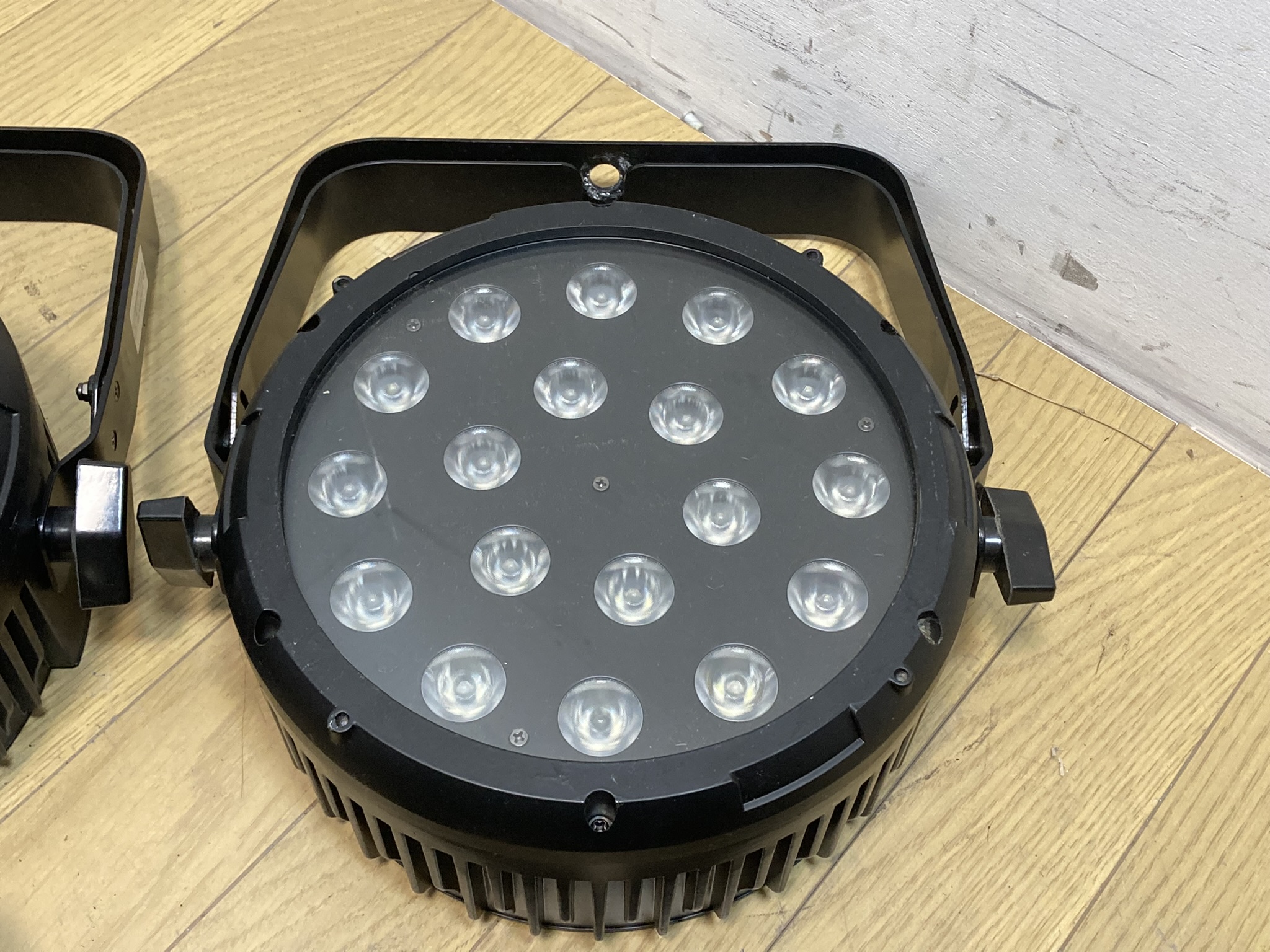 DMX 100W 90V 4個セット