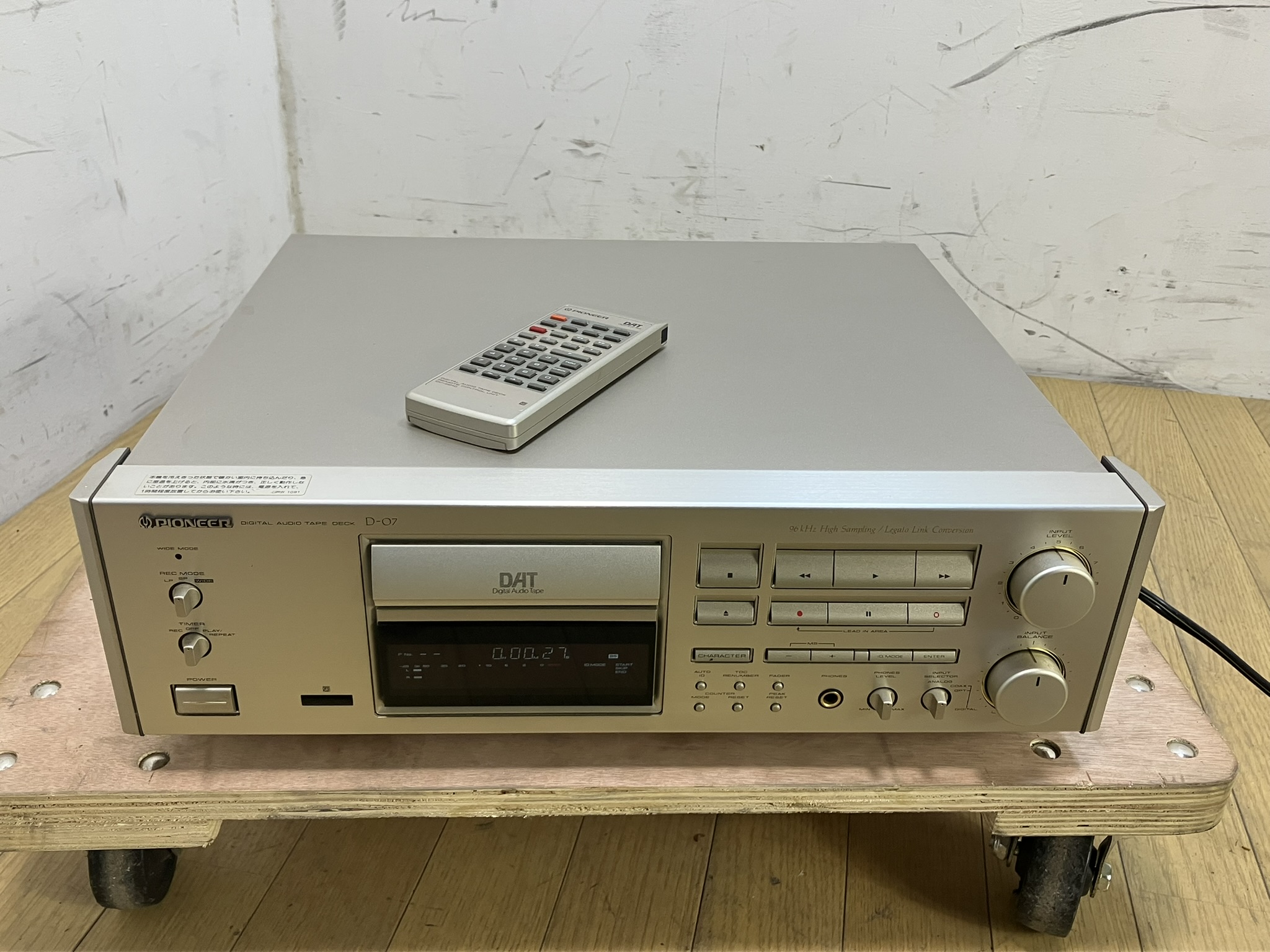 Pioneer/パイオニア