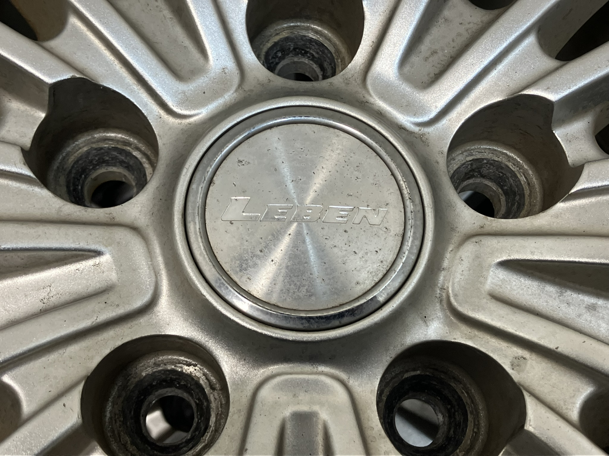 195/60R16
