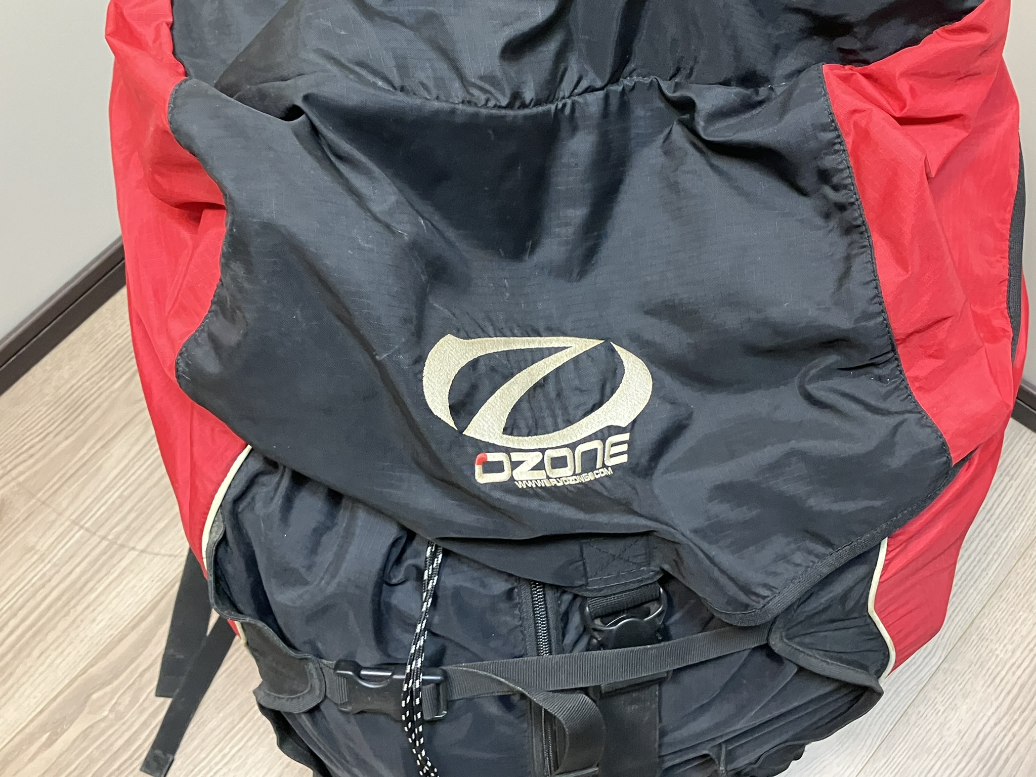 Ozone Paragliders/オゾン