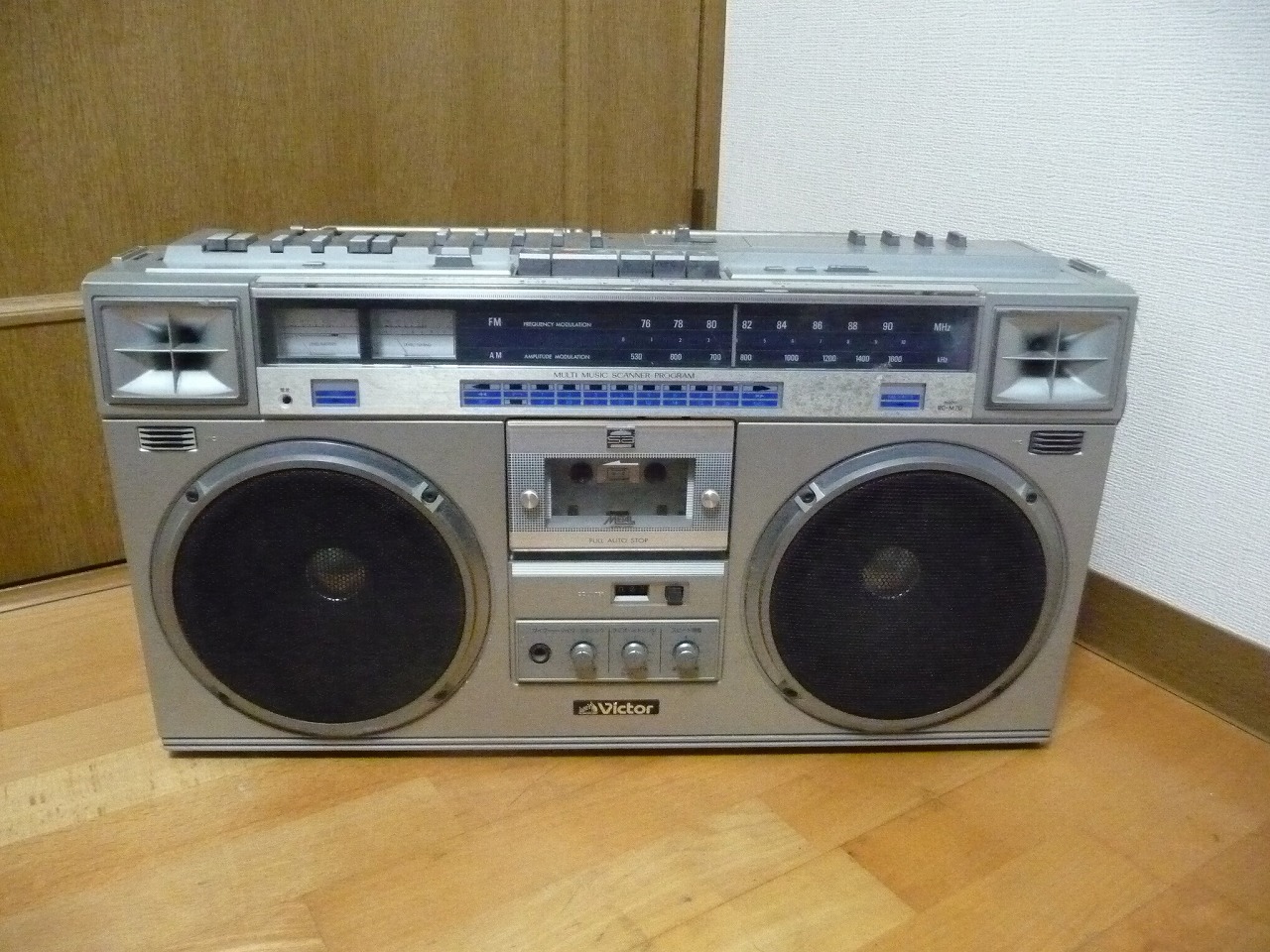 ラジカセ Victor RC-M70 ビクター ステレオラジオカセットレコーダー 