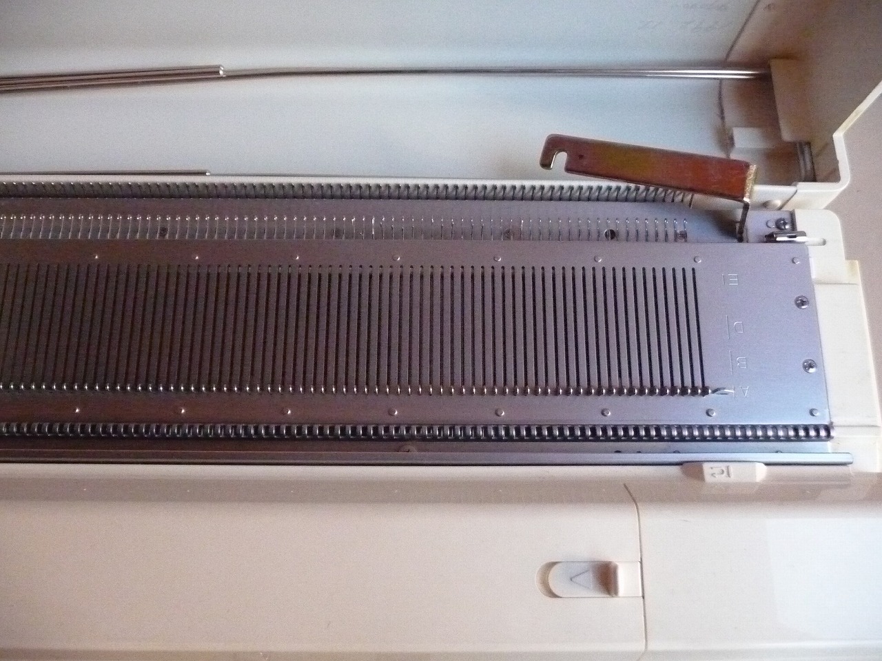 KH-894