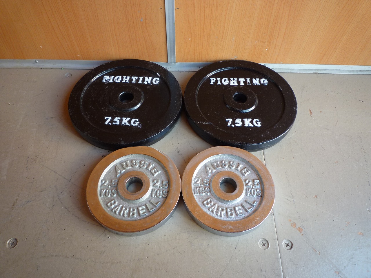 プレート FIGHTING ROAD 7.5kg×2枚 AUSSIE 2.5kg×2枚 28mm 合計
