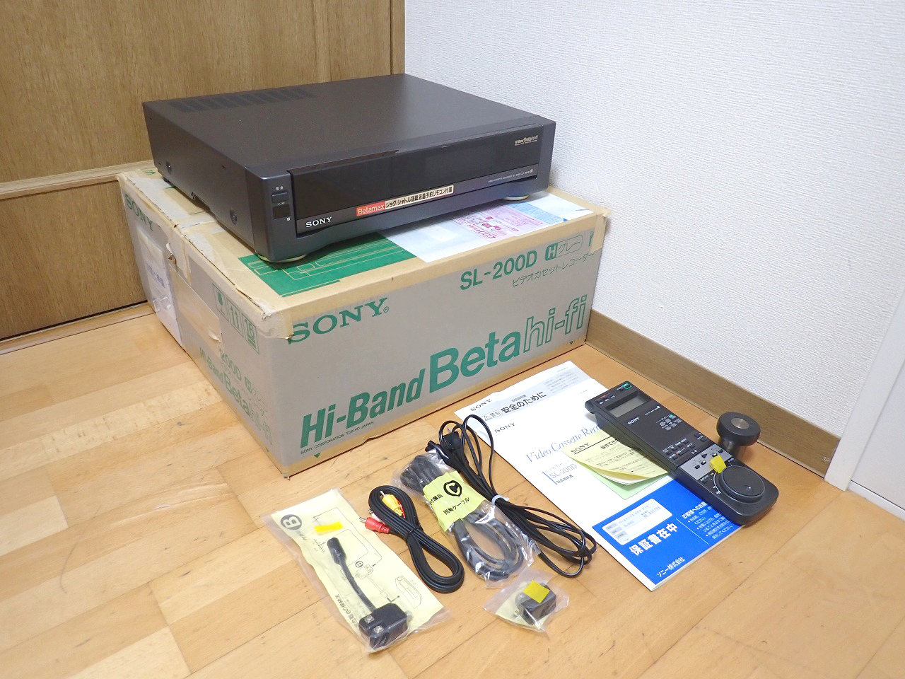 でおすすめアイテム。 ソニー ベータビデオデッキ ビデオデッキ ベータ SONY SL-200D Hi Band Beta 