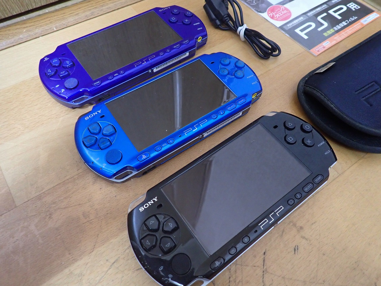 PSP SONY PSP-3000 PSP-2000 ソニー プレイステーション ポータブル 