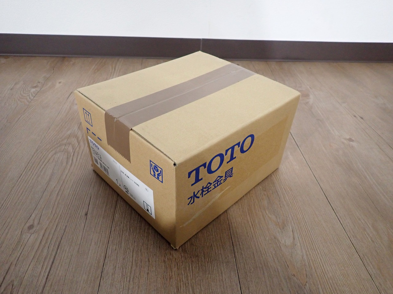 【きれい除菌水のミスト自動放出】TOTO TENA51A