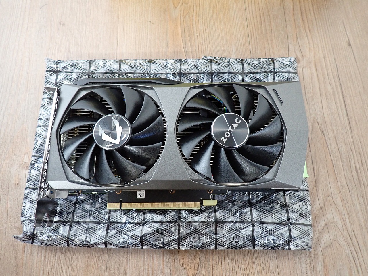 GEFORCE RTX3060Ti Twin Edge OC 8GB 256BIT GDDR6