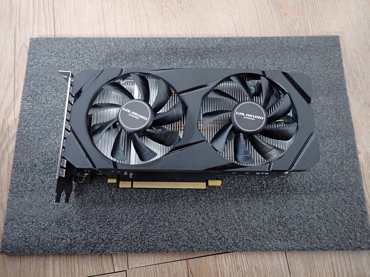 GTX 1660 SUPER 1 Click OC PCI-E 6GB GDDR6 192Bit