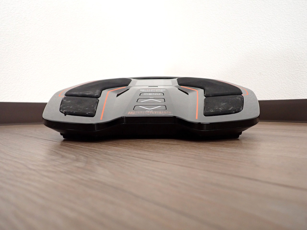 SE-AG00A-SIXPAD-Foot-Fit-Plus2