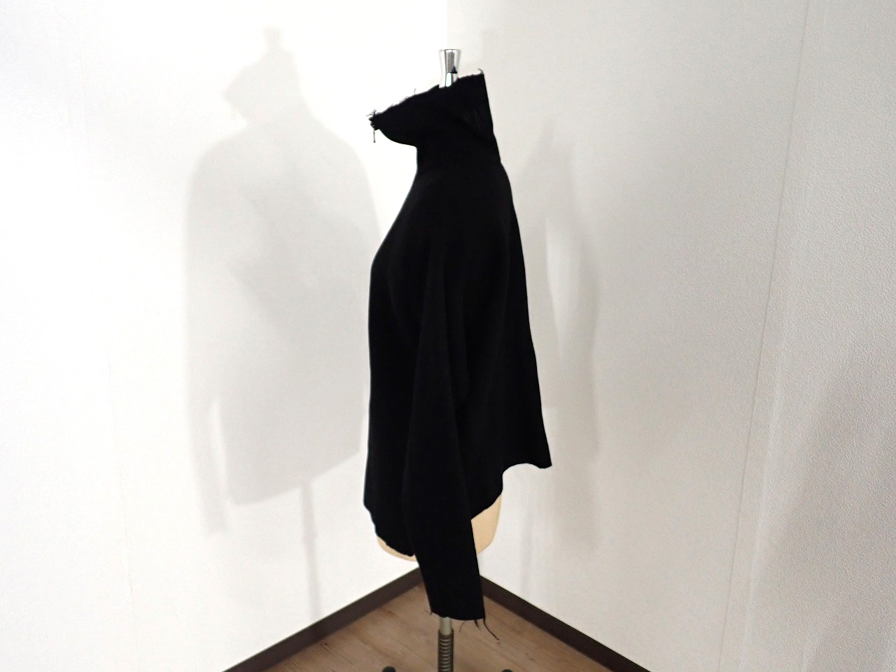 CAVIALE/カビアーレ