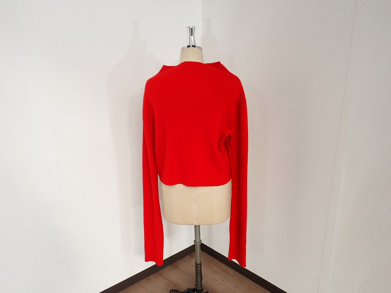 JMP03_FW16_F