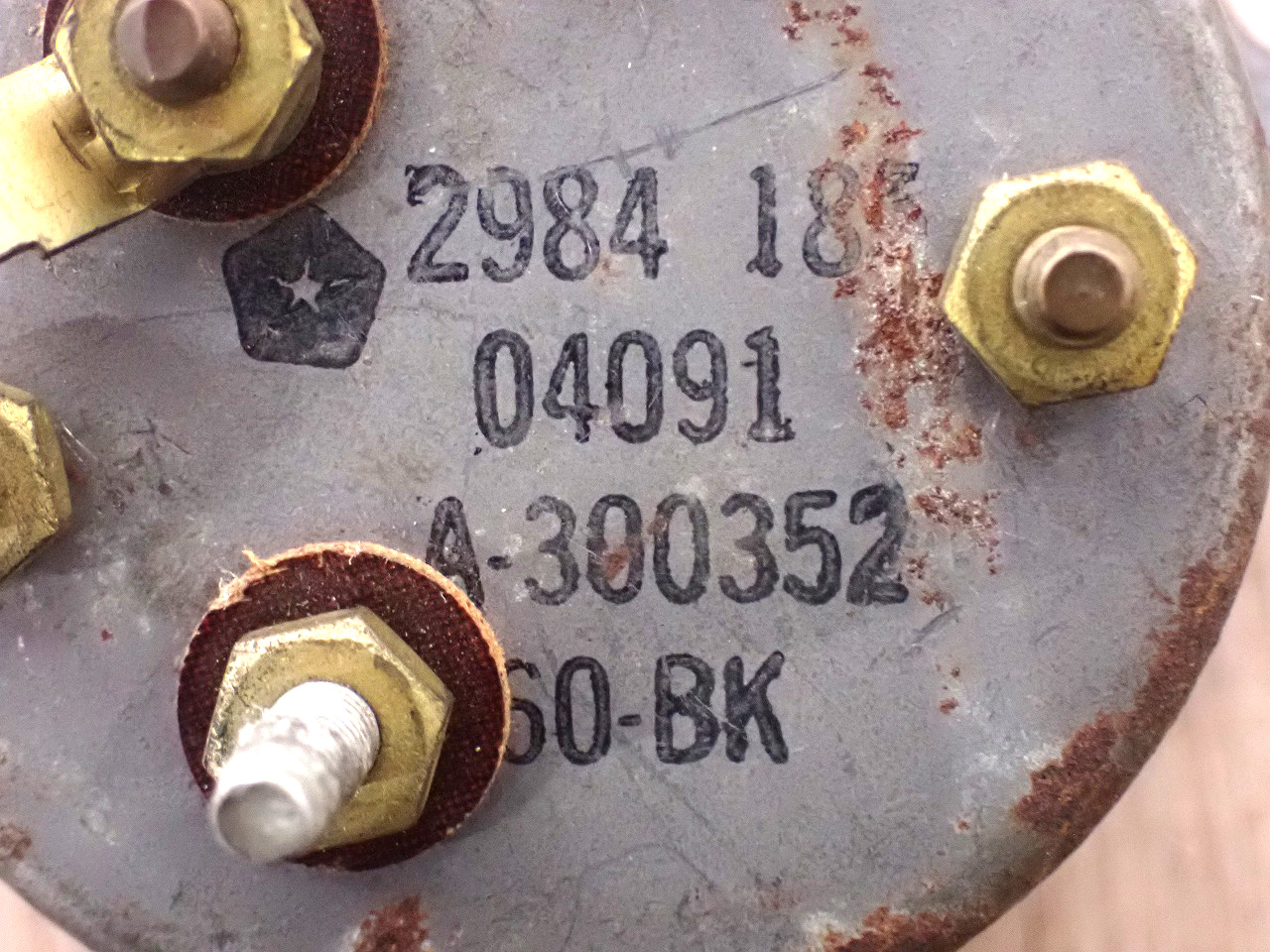 2984-18-04091-A-300352-60-BK