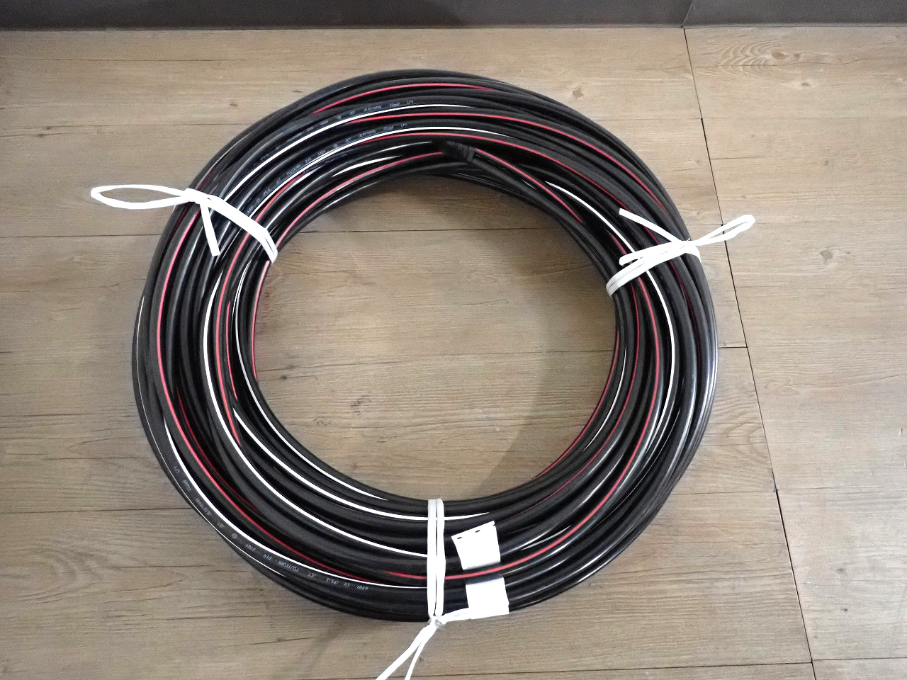 600V-CVT-22SQ-25m