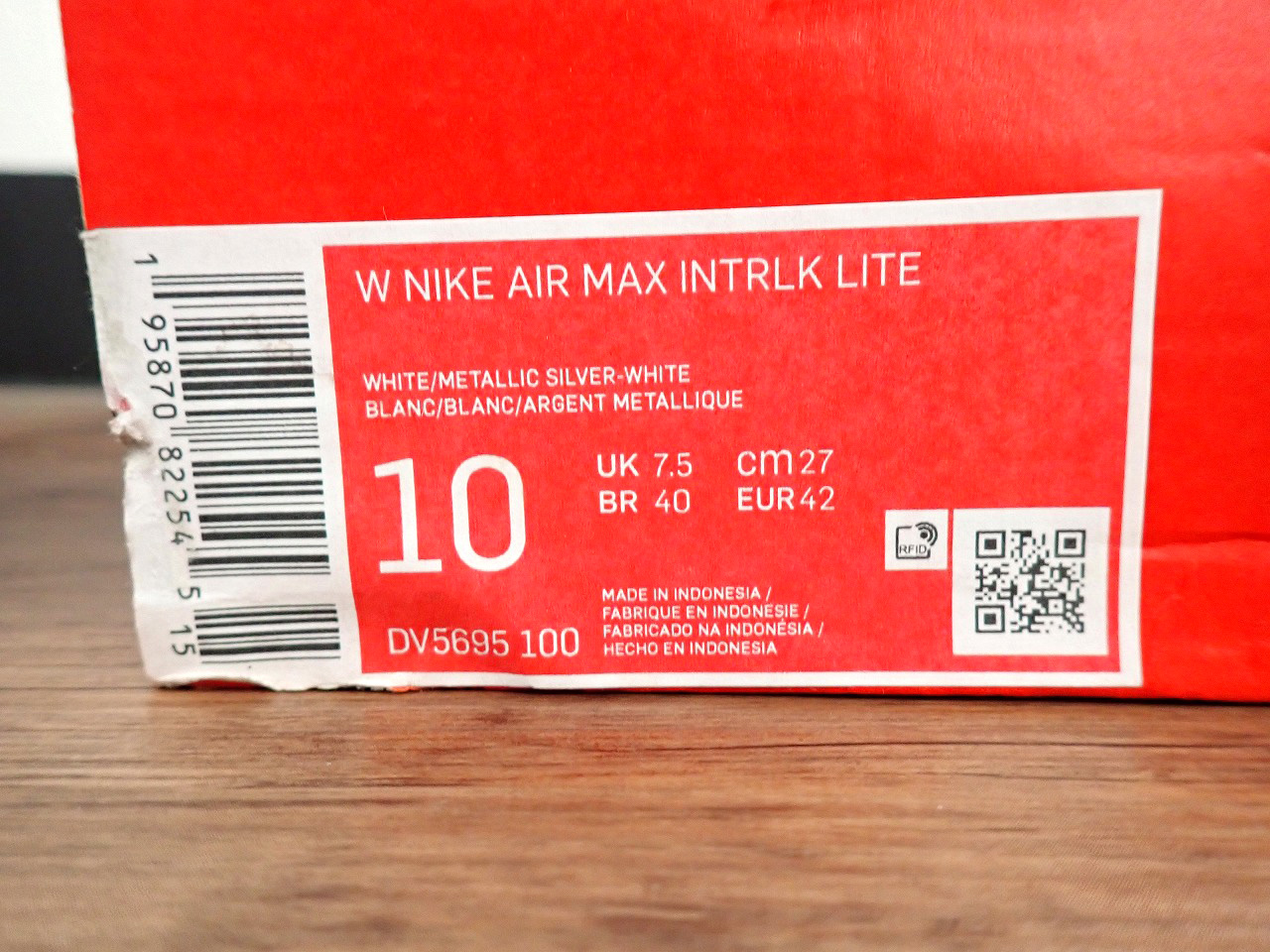 NIKE/ナイキ
