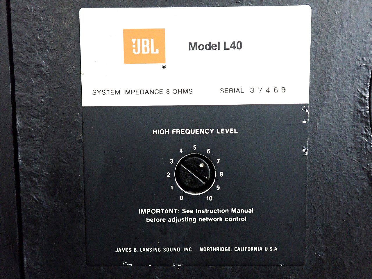 L40