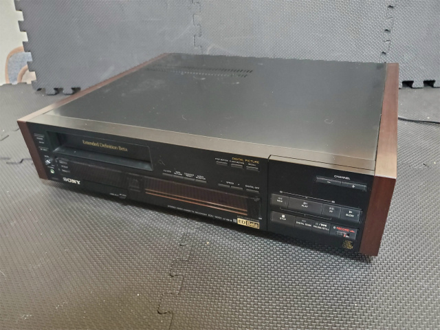 ジャンク SONY ソニー ED Beta ベータビデオデッキ EDV-5000 カセットレコーダー β リモコン