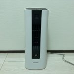 SHARP シャープ ストーブ 暖房 足元ヒーター セラミックファンヒーター ホワイト HX-HS1-W 2018年製