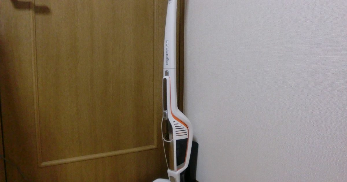 スティックサイクロンクリーナー Electrolux ZB3004 エルゴラピード 掃除機