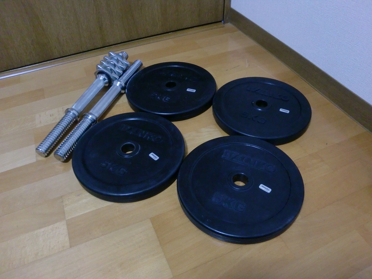 IVANKO 5kg プレート 4枚 28mm 用 IVANKO 5kg プレート 4枚 28mm 用 IVANKO 5kg プレート 4枚 28mm