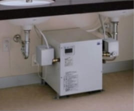 電気温水器 TOTO REW06A1B1H 湯ぽっと パブリック洗面 手洗い用 据え置き AC100V 6L 小型