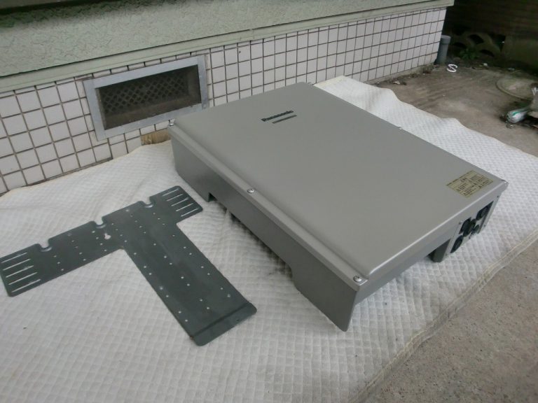 パワーコンディショナー Panasonic VBPC259B3 パナソニック 屋外用 マルチストリング型 5.9kW 接続箱一体型 パワコン 太陽光発電システム