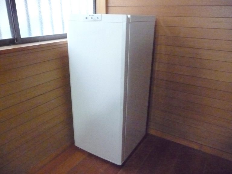 冷凍庫 MITSUBISHI MF-U12T-W 三菱電機 1ドア 121L 4段バスケット 急冷ルーム フリーザー ホワイト 白