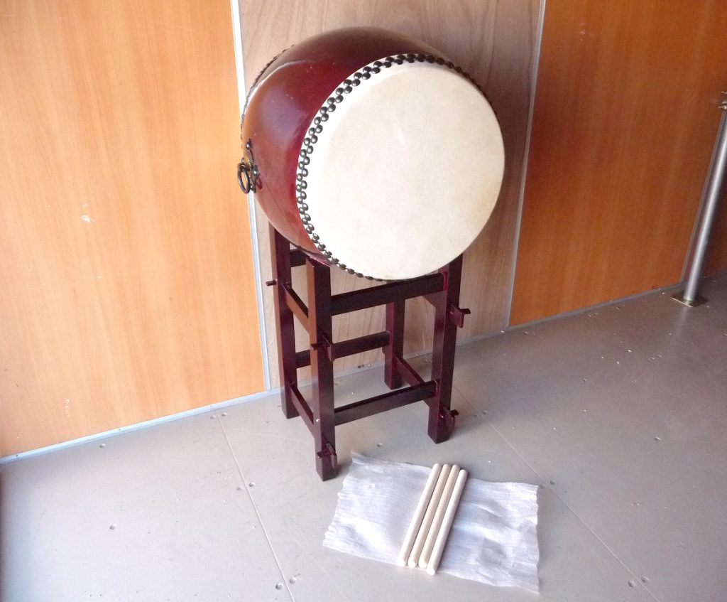 超特価SALE開催!】 【ちゃちゃ丸様専用品】1尺6寸長胴太鼓 和楽器