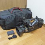 ビデオカメラ JVC JY-HM90 ハイビジョン メモリームービー ショルダー 36Mbps ハイビットレート Manfrotto PL-CC195 カメラケース付き