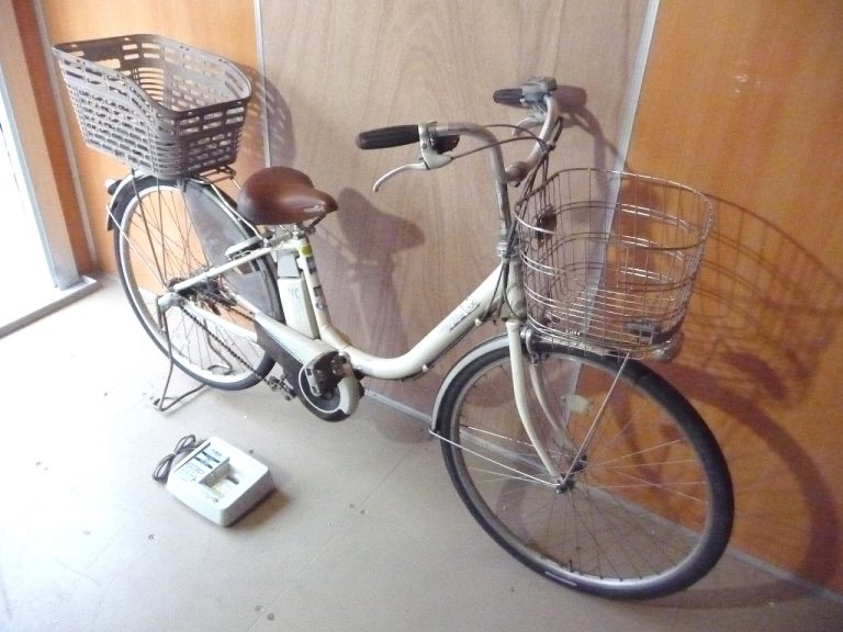電動アシスト自転車 YAMAHA PAS ヤマハ パス 24インチ リチウムイオン カゴ付き X38-00 充電器付き