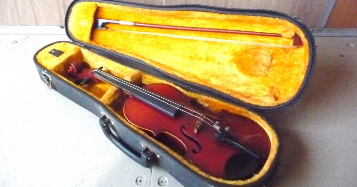 ヴァイオリン SUZUKI VIOLIN NO.220 1/8 NAGOYA JAPAN 1972 鈴木バイオリン ハードケース 弓 付属