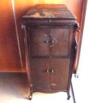 ジャンク 蓄音機 Victor Victrola VV-111 ビクター ビクトローラ― フロアー型 TALKING MACHINE トーキングマシン WATT
