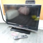 液晶テレビ SONY BRAVIA KDL-26J1 ソニー ブラビア 26インチ ハイビジョン 液晶TV リモコン RM-JD017 B-CAS 付属