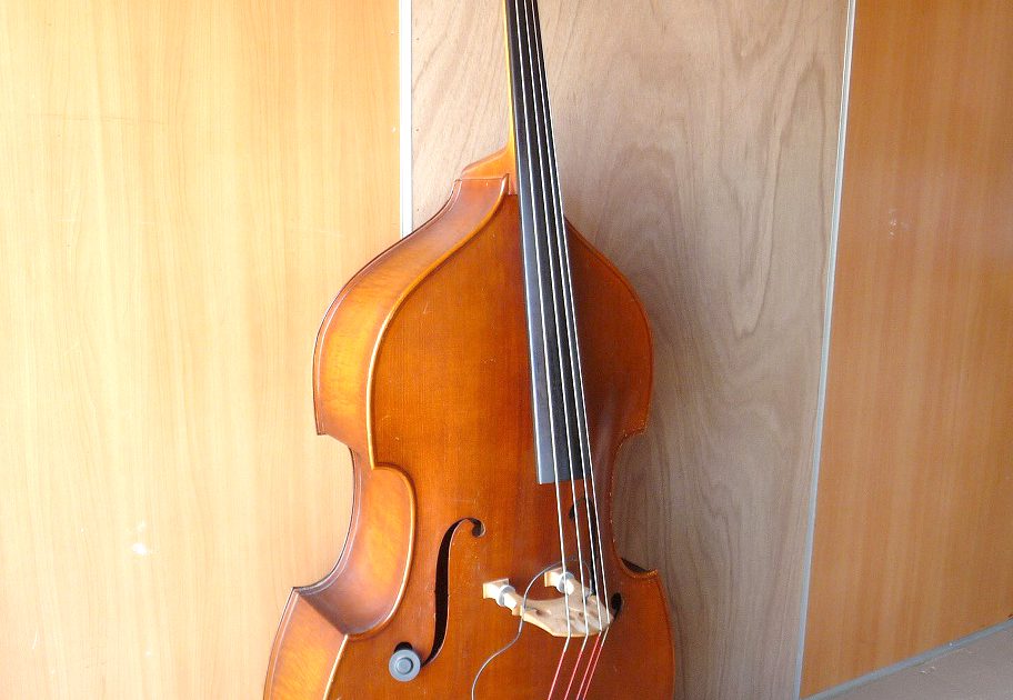 コントラバス Cremona No.40 クレモナ ウッドベース UNDER WOOD BASS PICKUP 弓 サイレンサー ソフトケース 台 付属