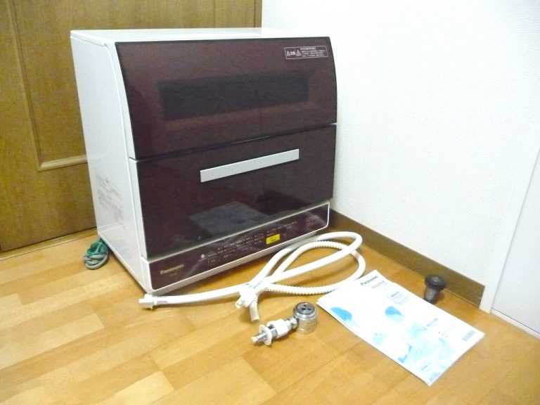 食器洗い乾燥機 Panasonic NP-TR9-T パナソニック 食洗機 6人分 45点 卓上 分岐水栓 CB-SSG6 バイオパワー除菌