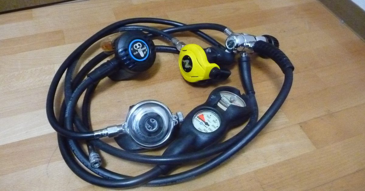 レギュレーター オクトパス メーター AQUA-LUNG U.S.DIVERS SE3 アクアラング ユーエスダイバーズ ダイビング機材