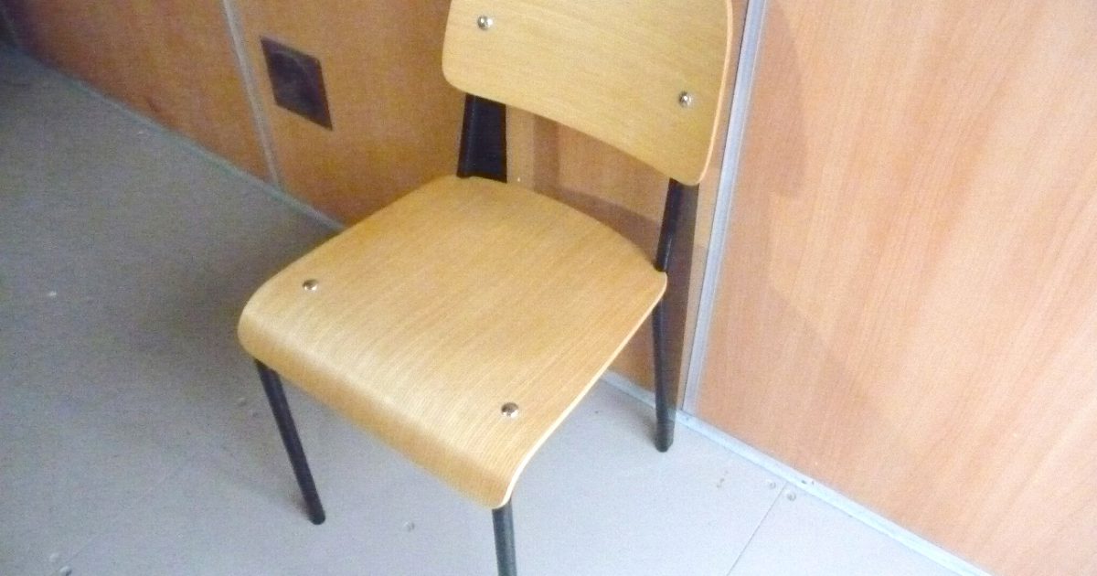 ダイニングチェア MODERN DECO モダンデコ 一人掛け イス 椅子 木製 木目 北欧 ブラック 黒