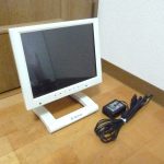 液晶ディスプレイ QUIXUN QT-1004P 10.4インチ 10.4型 スクエア 光沢 壁掛け 据置 サブモニター D-Sub スピーカー内蔵