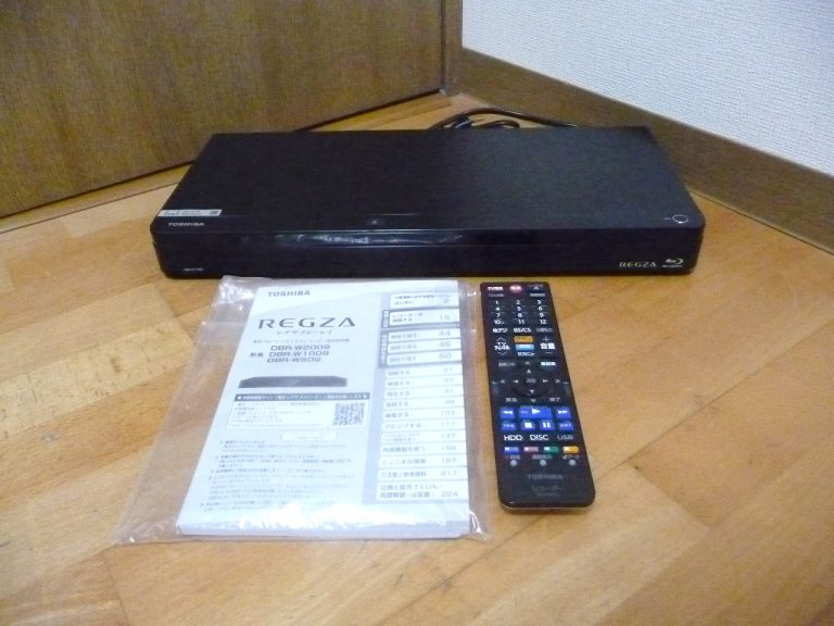 ブルーレイレコーダー TOSHIBA REGZA DBR-W1009 東芝 レグザ プレーヤー 1TB 2番組 スマホdeレグザ 2019年