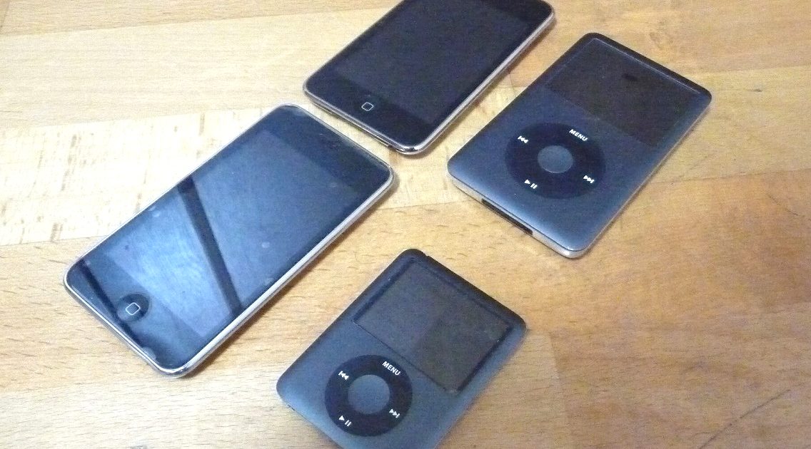 iPod Classic nano touch 4台セット Apple MB261J MC011J 8GB 64GB 120GB 第3世代など