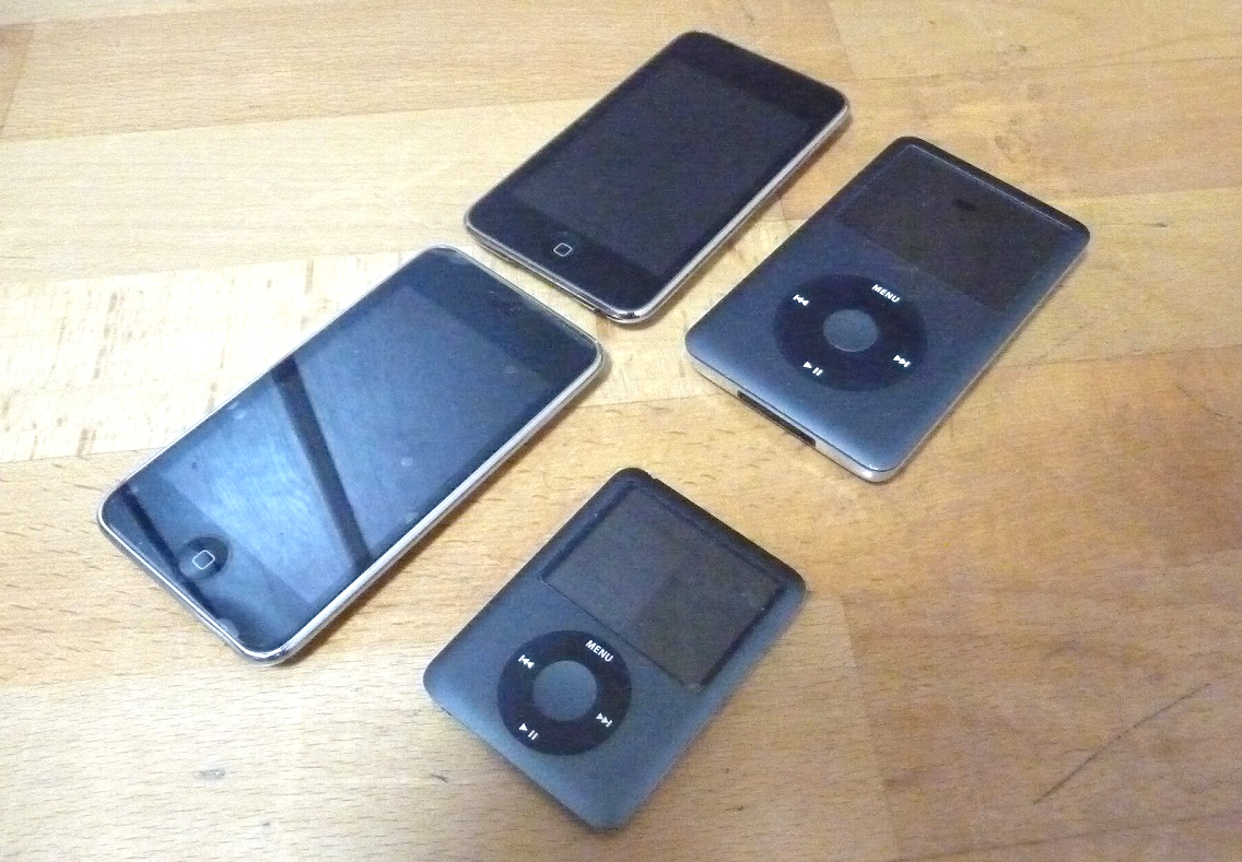 iPod Classic nano touch 4台セット Apple MB261J MC011J 8GB 64GB 120GB 第3世代など