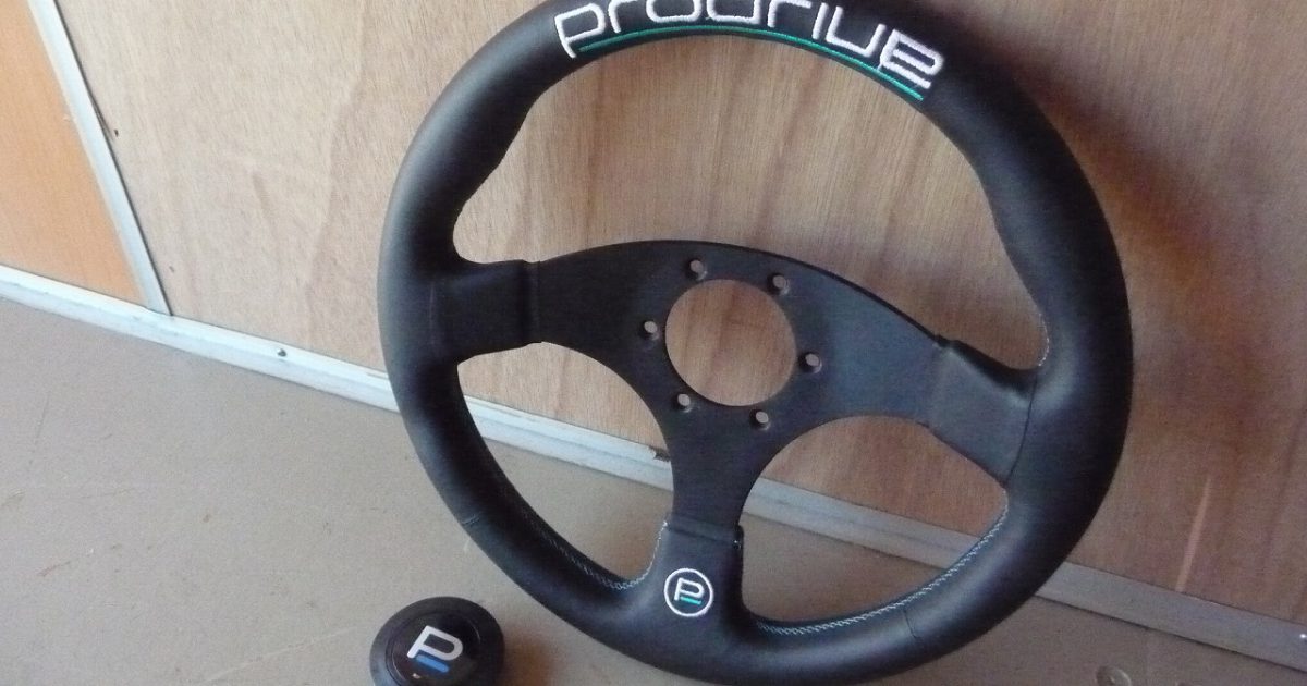 ステアリング Prodrive 325 FLAT PD-257 BLACK LEATHER 325mm プロドライブ フラット ブラック レザー ハンドル ホーン