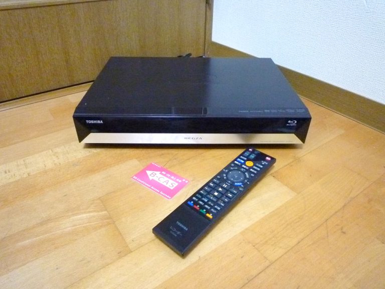 ブルーレイレコーダー TOSHIBA REGZA RD-BR600 東芝 レグザ HDD 500GB B-CAS リモコン SE-R0386 付属 3Dディスク AVCREC