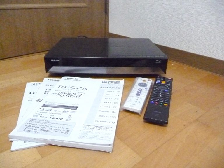 ブルーレイレコーダー TOSHIBA REGZA RD-BZ810 東芝 レグザ 1TB B-CAS リモコン 付属 SE-R381 SE-R0383