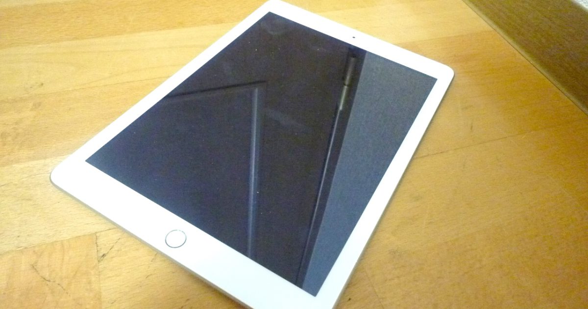 iPad Apple A1823 アップル アイパッド ゴールド 第5世代 Wi-Fi + Cellular ゴールド