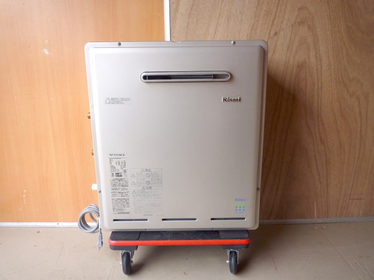 給湯器 Rinnai RUF-E1615AG リンナイ 都市ガス 12A 13A エコジョーズ 追い焚き フルオート 16号 屋外 2018年