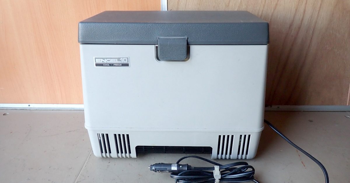 車載用 エンゲル電気冷蔵庫 SAWAFUJI MRFD-012 澤藤電機 シガライター DC12V クーラーボックス 10L
