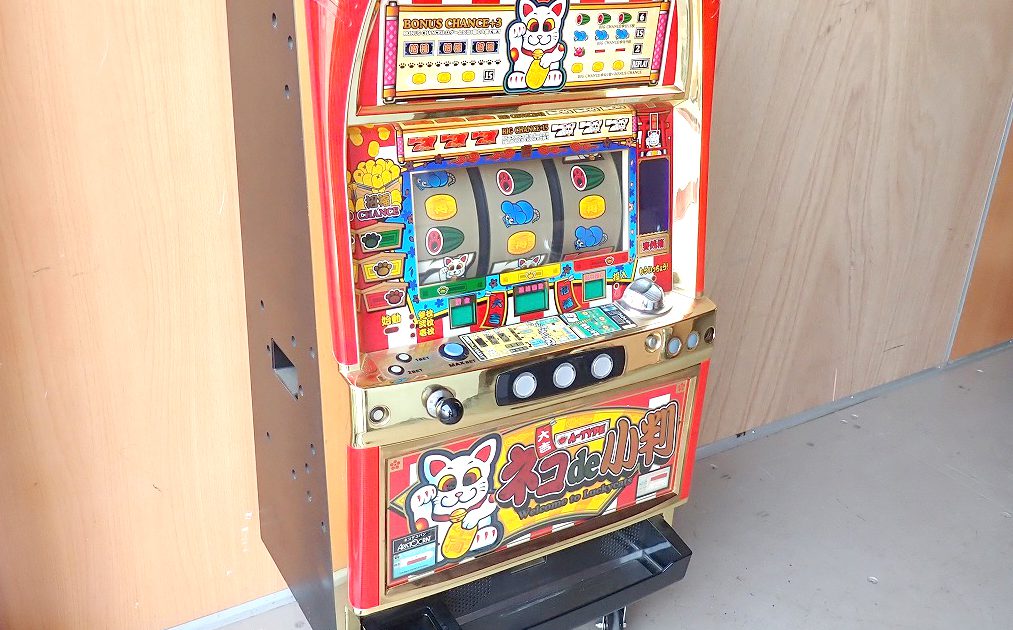 パチスロ台 ARISTOCRAT ネコde小判 アリストクラート ネコデコバン 4号機 スロット 実機 コイン機