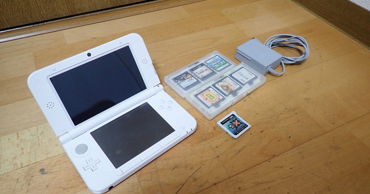 ニンテンドー 3DS LL 任天堂 NINTENDO シムシティ 不思議な町 SUPER MARIO BROS トモダチコレクション お料理ナビ 献立全集 モンハン